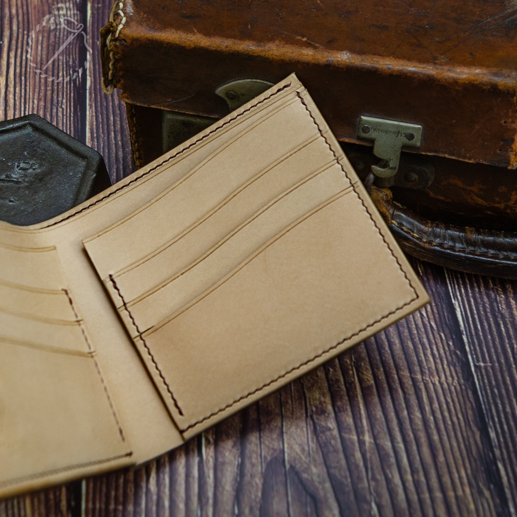 Leather Bifold Wallet – Light Tan Vachetta